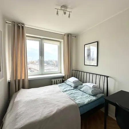 Ohmyhome - Platynowa Apartman