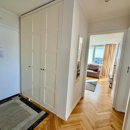 Ohmyhome - Platynowa *