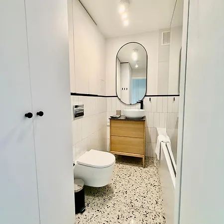 Ohmyhome - Platynowa Apartamento *